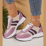 Damesneakers med retrostriber, snørebånd og lav sål