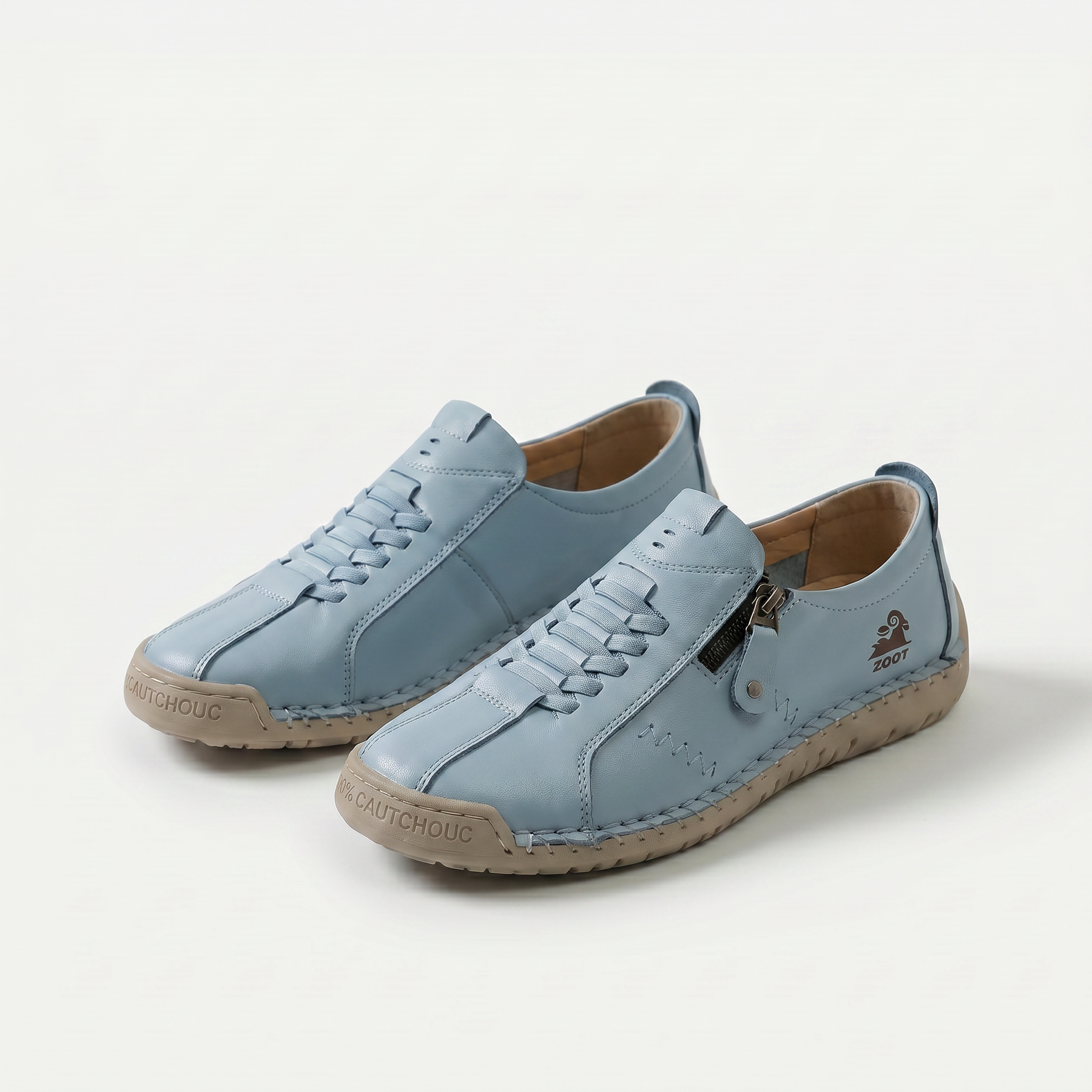 Sneakers med snørebånd, sidelukning med lynlås og flad sål