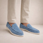 Herre loafers med mokkasinsøm, slip-on design og flad hvid sål