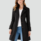 Dame trenchcoat med reverskrave, knapper og lange ærmer
