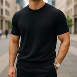 Herre-T-shirt med rund hals, korte ærmer og ribkanter