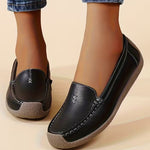 Mocassins femme à surpiqûres contrastées et semelle plate
