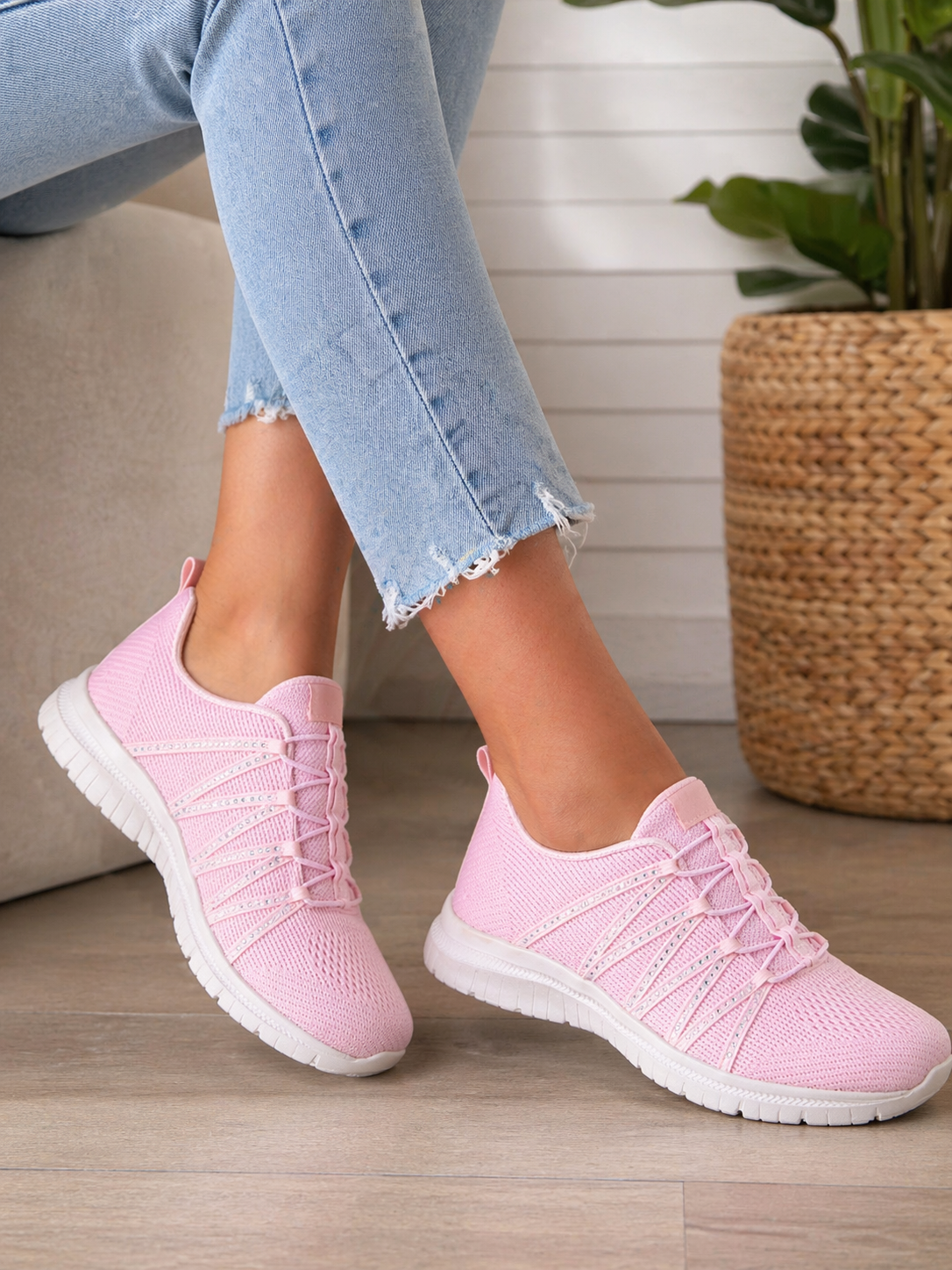 Sparkle Komfortsko Dame – Strik Sneakers med Glitrende Detaljer