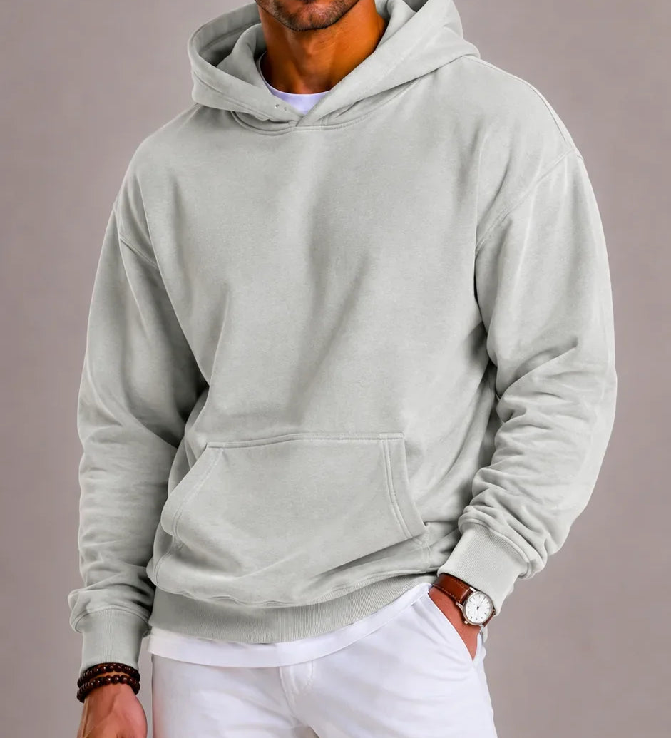 Herrehoodie med hætte, lange ærmer og kængurulomme