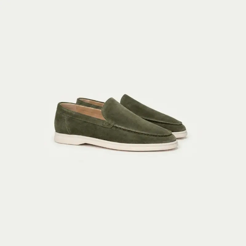 Herre loafers med mokkasinsnit og lys flad sål