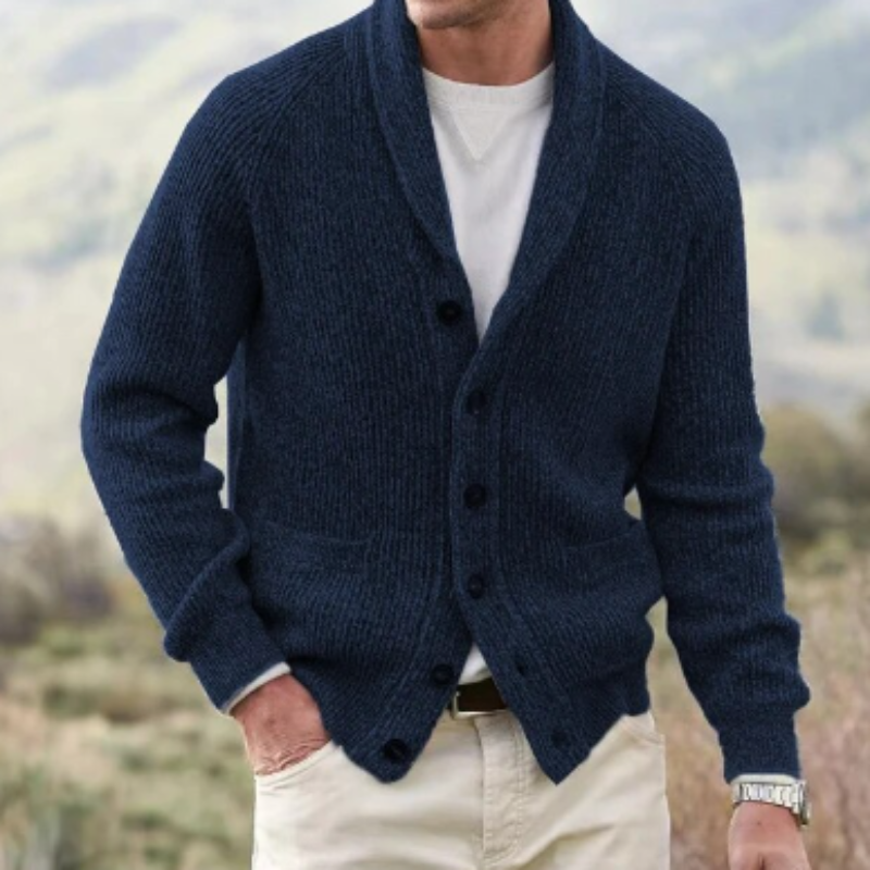 Herrecardigan med sjalskrave, ribstrik, knapper og lange ærmer