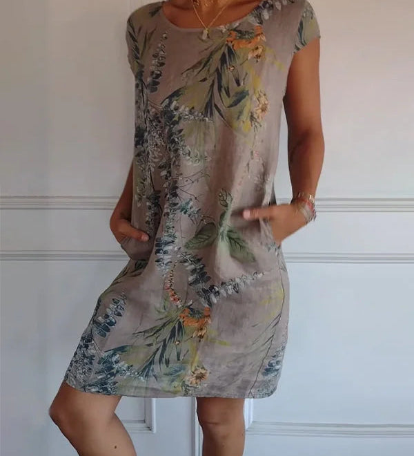 Maya | Afslappet Sommerkjole med Botanisk Print