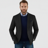 Herreblazer med hakrevers, knapper og brystlomme