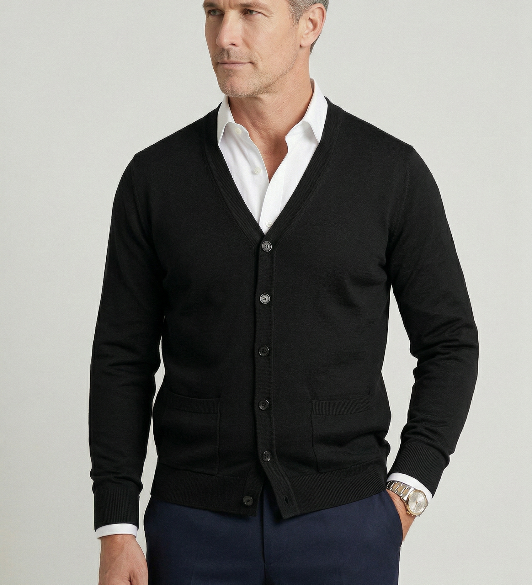 Herre cardigan med V-hals, knapper og lange ærmer