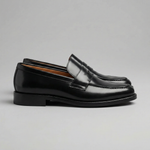 Sorte herre loafers med lav hæl og klassisk remdetalje