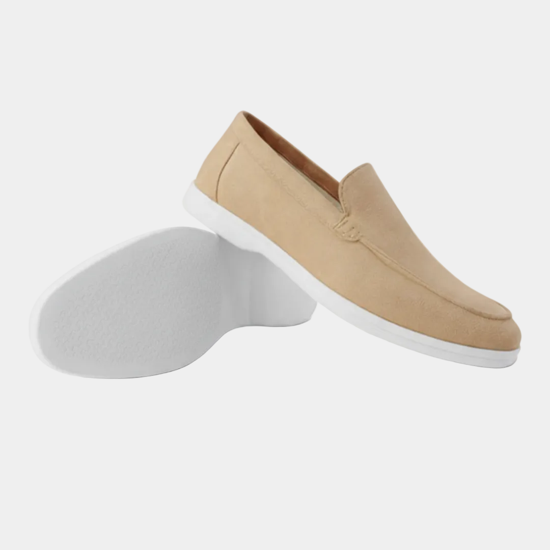 Herre loafers med synlige sømme, rund tå og flad lys sål
