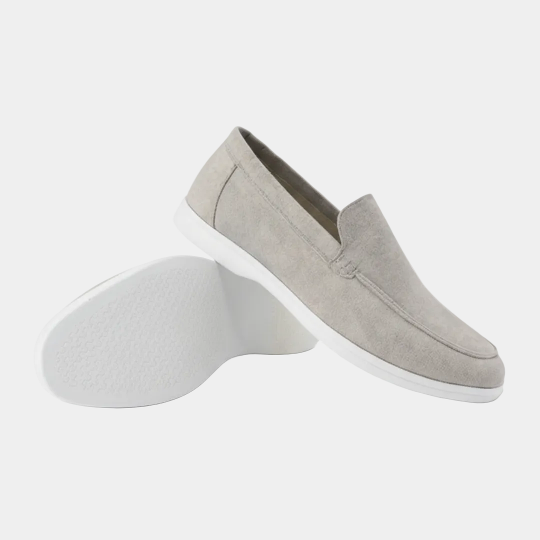 Herre loafers med synlige sømme, rund tå og flad lys sål