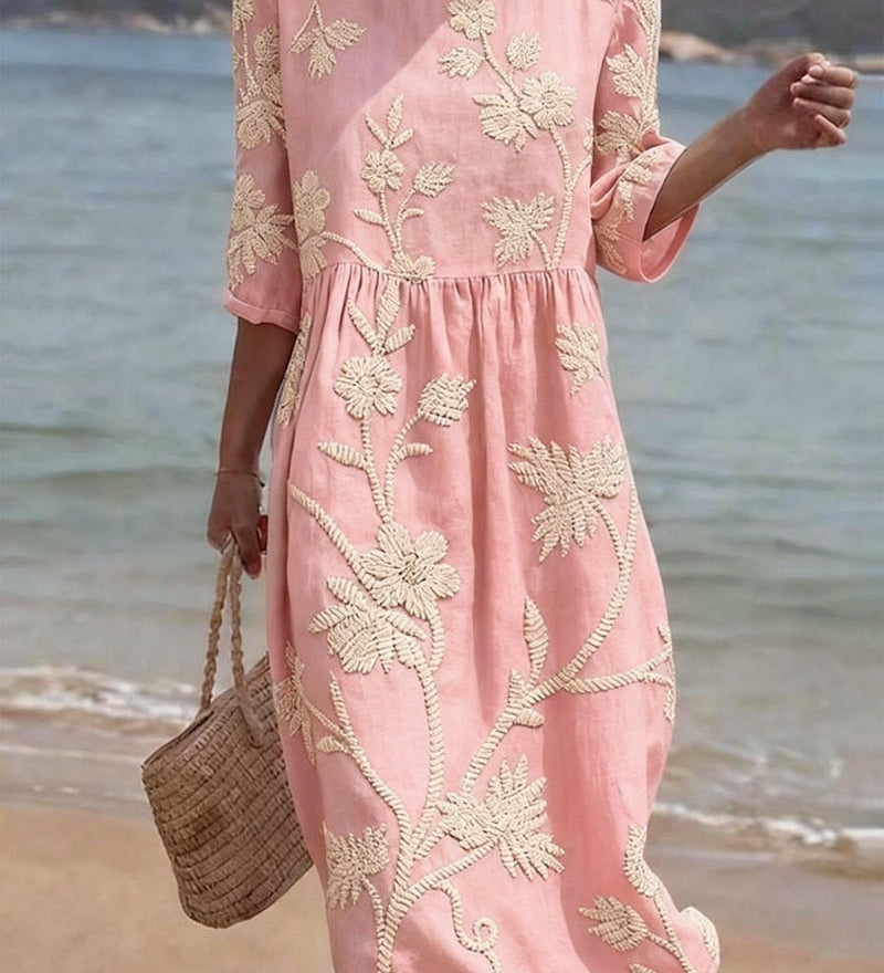 Evelyn | Komfortabel og Elegant Broderet Midi Kjole