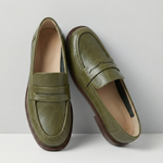 Dame loafers med pennyrem, rund tå og lav hæl