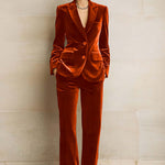 Damesæt med blazer med spidse revers og lange bukser