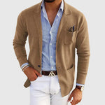 Herreblazer med reverskrave, knapper og lommer