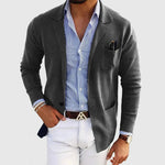 Herreblazer med reverskrave, knapper og lommer