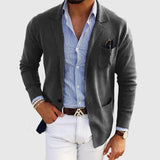Herreblazer med reverskrave, knapper og lommer