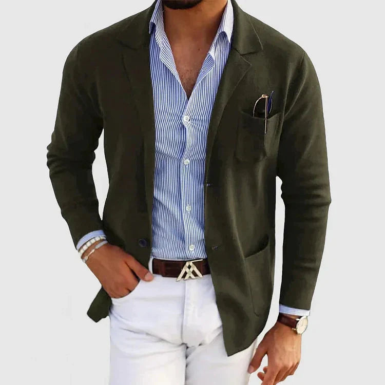 Herreblazer med reverskrave, knapper og lommer