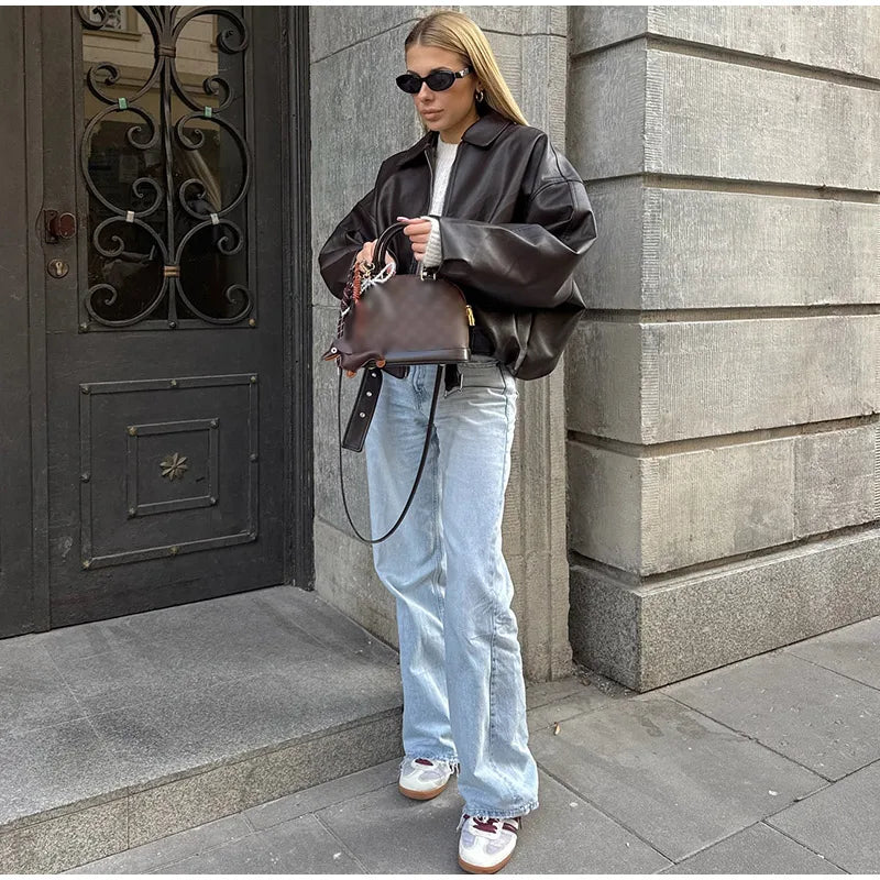 Elara Oversized Imiteret Læderjakke – Vintage Bomber i PU Kunstlæder