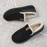 Chaussons homme à enfiler, bout mocassin et semelle plate