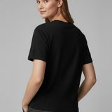 Clarisse | Alsidig ensfarvet T-shirt med rund halsudskæring