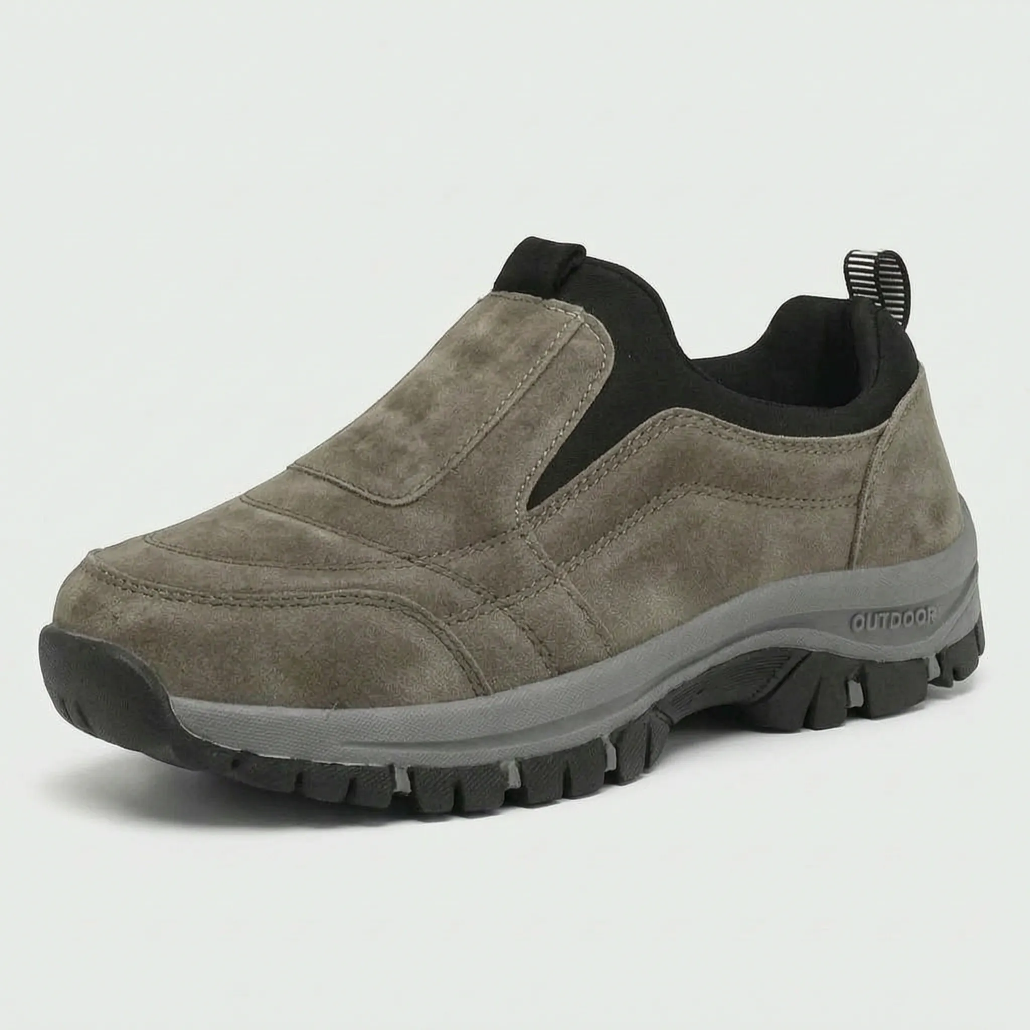 Herre slip-on vandresneaker med grov sål og polstret skaft