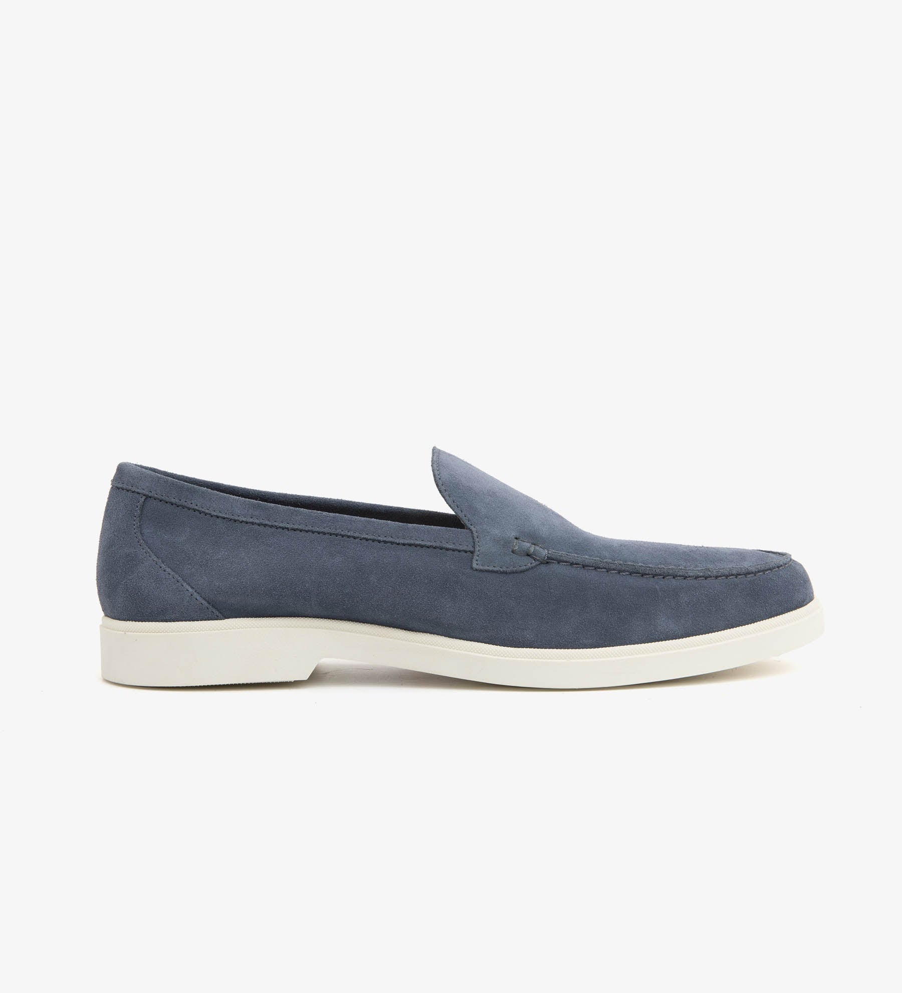 Blå loafers med rund tå, flad lys sål og slip-on-design