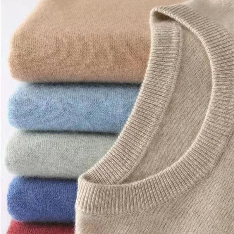 Herresweater med rund hals, lange ærmer og ribkanter