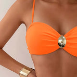 Bikini med gulddetaljer – Høj talje og elegant stil
