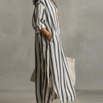 Stribet oversized maxi skjortekjole med lange ærmer