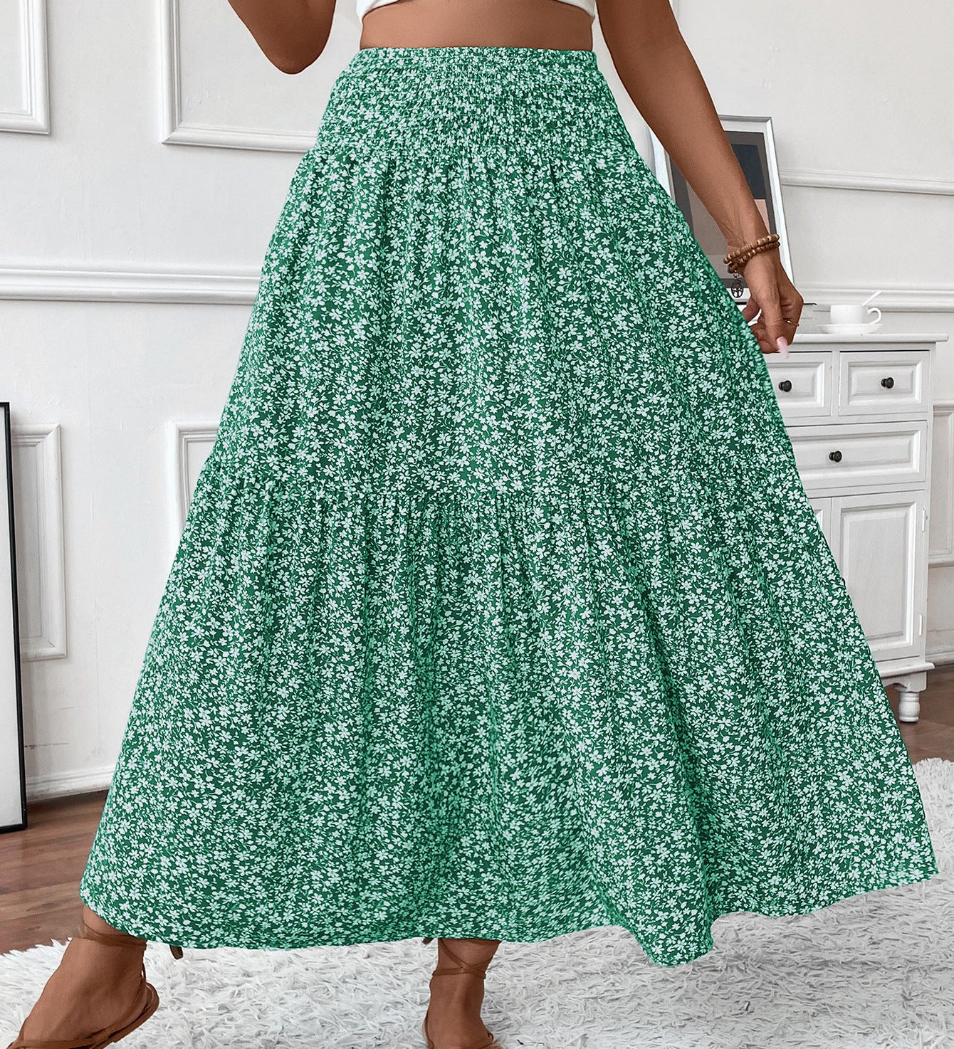 Lang Blomstret Nederdel – Elastisk Talje med Volang og Boho Print