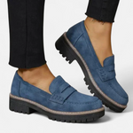 Dame penny loafers med firkantet tå, rem og kraftig rillet sål