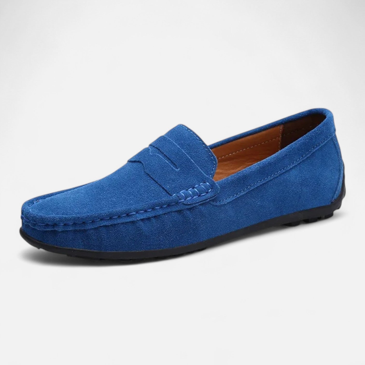 Herre loafers med moccasinsøm, vristrem og flad sort sål