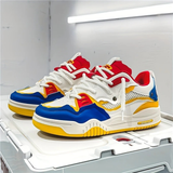Herre sneakers med snørebånd, paneldesign og kraftig sål