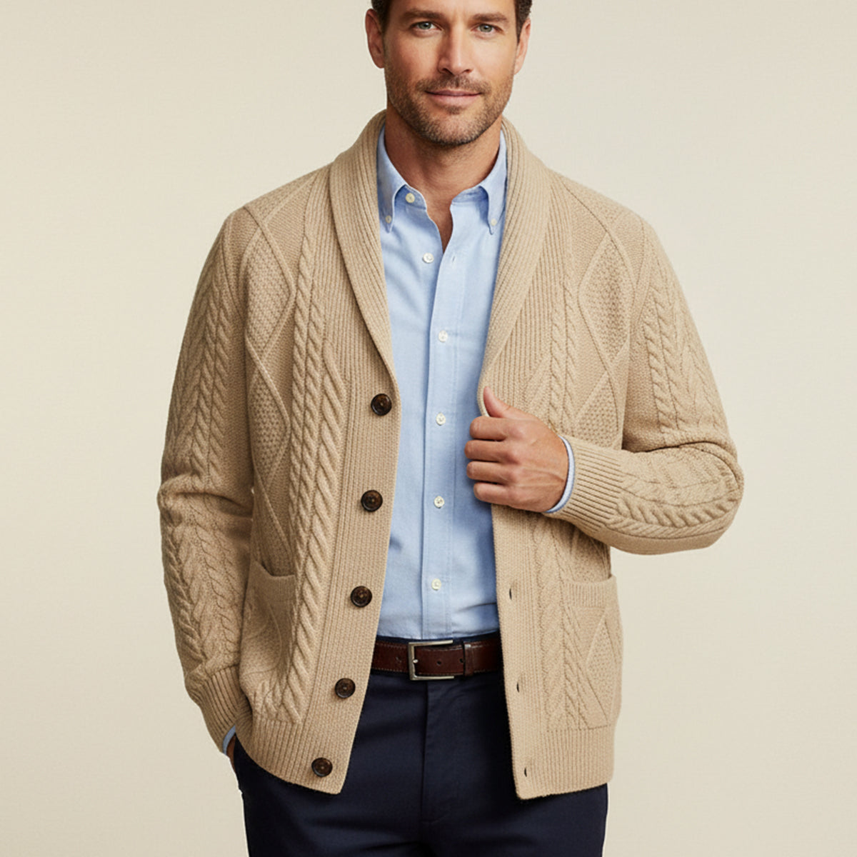 Herre cardigan med sjalskrave, knapper, lommer og strikket struktur