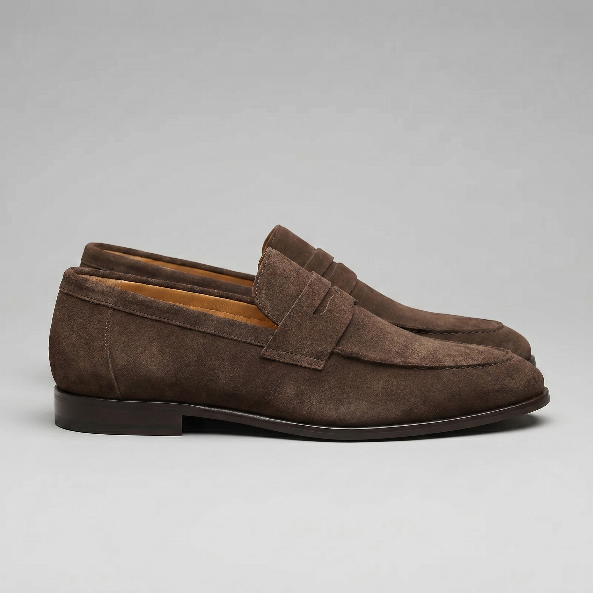 Herre penny loafers med rund tå og flad sål