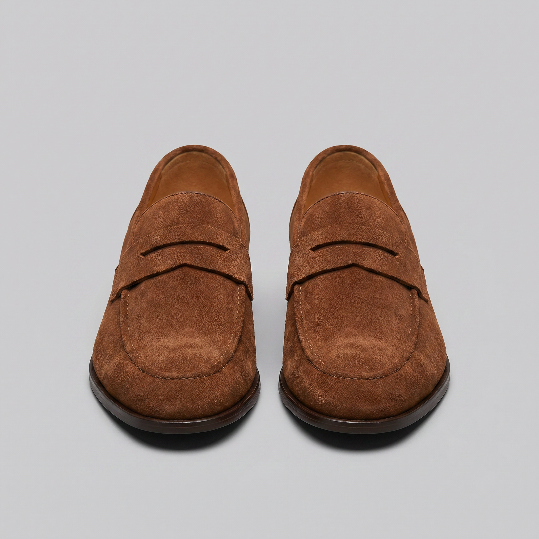 Herre penny loafers med rund tå og flad sål