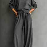 Ensemble femme à col roulé, pantalon large et manches longues