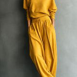 Ensemble femme à col roulé, pantalon large et manches longues